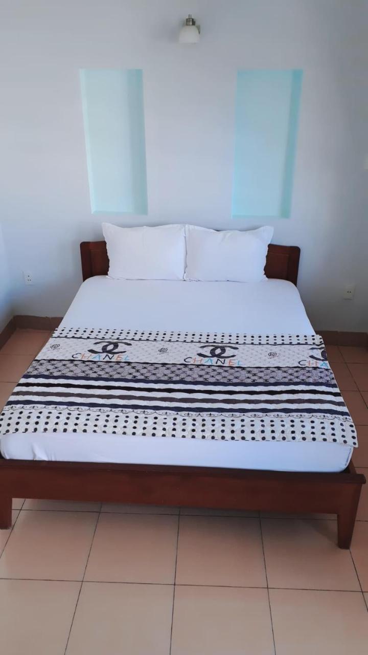 Phong Lan Guesthouse Hue Eksteriør bilde